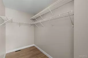 29 Salsibury Ct, Lake Saint Louis, MO 63367 - Photo 17