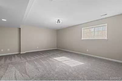 29 Salsibury Court, Lake Saint Louis, MO 63367 - Photo 21