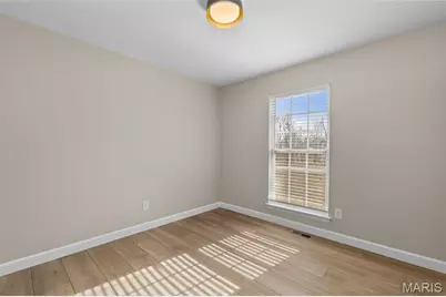 29 Salsibury Court, Lake Saint Louis, MO 63367 - Photo 13