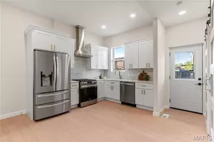 3113 Wyoming St, Saint Louis, MO 63118 - Photo 3