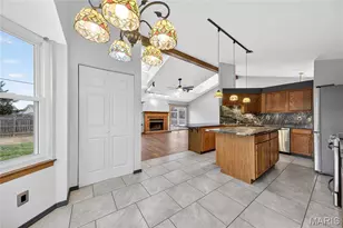 4 Walnut Creek Ct, Saint Charles, MO 63304 - Photo 15