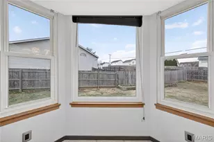 4 Walnut Creek Ct, Saint Charles, MO 63304 - Photo 13