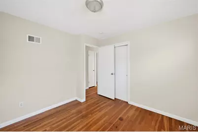 7809 Genesta Street, Saint Louis, MO 63123 - Photo 9