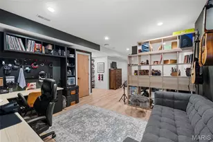 3738 Olive St, Saint Louis, MO 63108 - Photo 47
