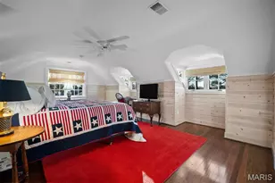 9928 Litzsinger Rd, Ladue, MO 63124 - Photo 27