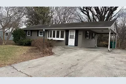 1072 Prigge Road, Saint Louis, MO 63138 - Photo 1