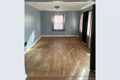 10194 Cloverdale Drive, Saint Louis, MO 63136 - Photo 5