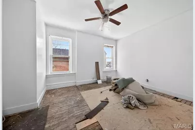 5615 Theodosia Avenue, Saint Louis, MO 63112 - Photo 13