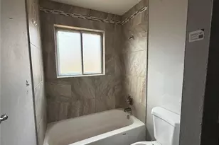 11835 El Camara Dr, Florissant, MO 63033 - Photo 11