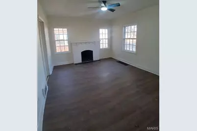 1811 S New Florissant Road, Florissant, MO 63031 - Photo 9