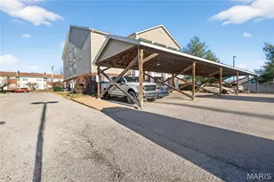 660 Materdie Ln, Florissant, MO 63031 - Photo 3