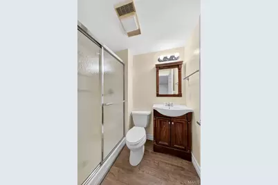 1905 Kings Row Manor, Unincorporated, MO 63146 - Photo 43