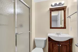 1905 Kings Row Manor, Unincorporated, MO 63146 - Photo 43