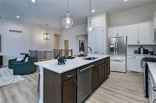 421 Farmhouse Drive, O'Fallon, MO 63385 - Photo 7