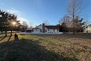 35 Sherwood Estates Ave, Hannibal, MO 63401 - Photo 3