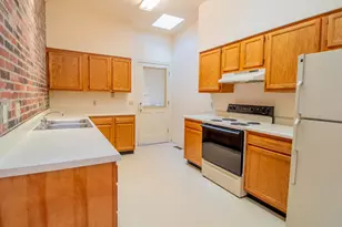 2402 S 10th St, Saint Louis, MO 63104 - Photo 5