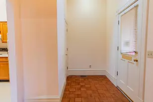 2402 S 10th St, Saint Louis, MO 63104 - Photo 3