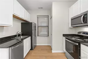 5661 Waterman Blvd, Saint Louis, MO 63112 - Photo 9