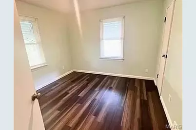 9776 Dennis Drive, Saint Louis, MO 63136 - Photo 7