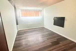 9776 Dennis Dr, Saint Louis, MO 63136 - Photo 5