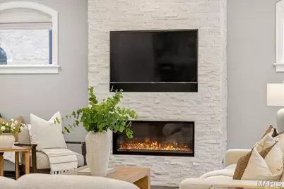 208 Lancaster Drive, Saint Louis, MO 63105 - Photo 17