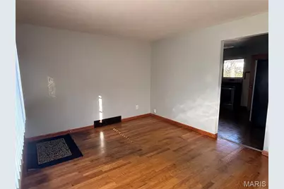 1125 Walker Avenue, Saint Louis, MO 63138 - Photo 3