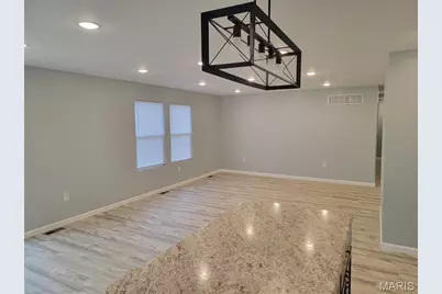 1051 Smith Avenue, Ferguson, MO 63135 - Photo 13