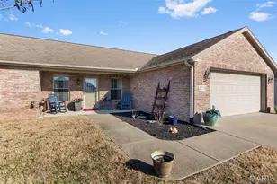 1718 Columbia Dr, Jackson, MO 63755 - Photo 3