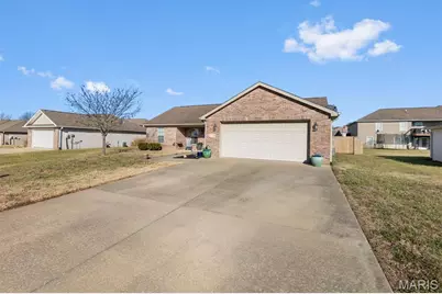 1718 Columbia Drive, Jackson, MO 63755 - Photo 1