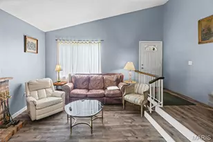 1284 Kew Gardens Dr, Florissant, MO 63031 - Photo 15