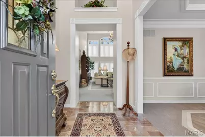 15920 Picardy Crest Court, Chesterfield, MO 63017 - Photo 5