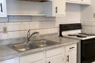 7401 Haywood Dr, Hanley Hills, MO 63133 - Photo 15