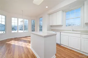 2091 Hawks Landing Dr, Lake Saint Louis, MO 63367 - Photo 11