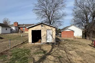 1931 Brentwood Rd, Poplar Bluff, MO 63901 - Photo 15