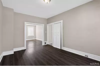 235 Military Road, Saint Louis, MO 63125 - Photo 15