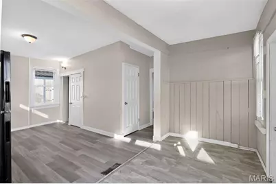 235 Military Road, Saint Louis, MO 63125 - Photo 11