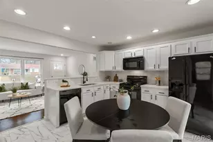 12 Lennox Terrace, Maryland Heights, MO 63043 - Photo 11