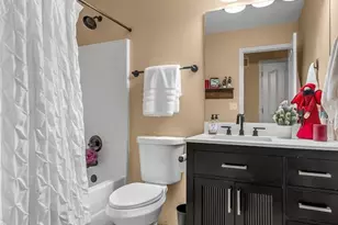 120 Katie Lynn Ct, Wentzville, MO 63385 - Photo 11