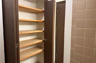 702 Materdie Ln, Florissant, MO 63031 - Photo 23