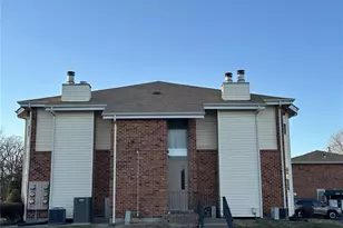 702 Materdie Ln, Florissant, MO 63031 - Photo 1