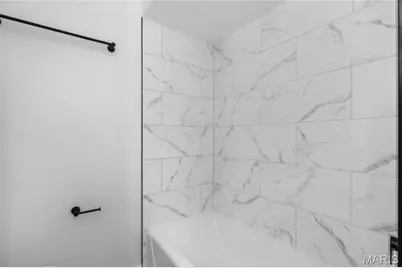 4392 Chateau De Ville Drive #A, Saint Louis, MO 63129 - Photo 15