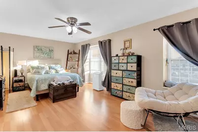 1656 Herault Place, Saint Louis, MO 63125 - Photo 19