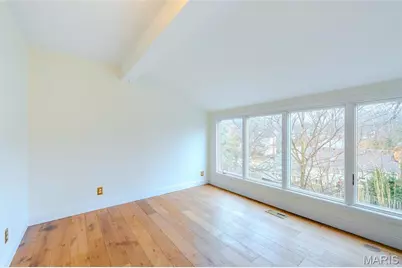 452 Iris Lane, Kirkwood, MO 63122 - Photo 17