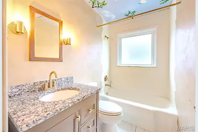 452 Iris Lane, Kirkwood, MO 63122 - Photo 21