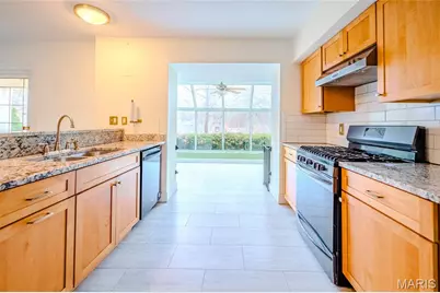 452 Iris Lane, Kirkwood, MO 63122 - Photo 27