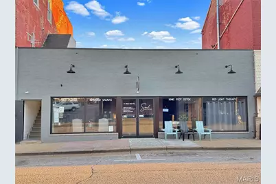 11 W Main A,B, Washington, MO 63090 - Photo 1