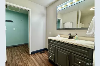 21505 Highway 61, Bowling Green, MO 63334 - Photo 17