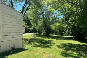 1009 Pine St, Bismarck, MO 63624 - Photo 3