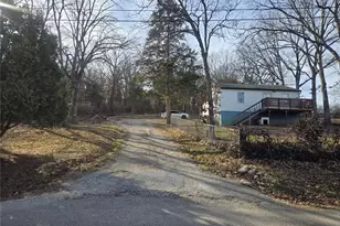 8520 Lake Dr, Cedar Hill, MO 63016 - Photo 5