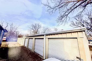 1007 Pine St, Bismarck, MO 63624 - Photo 3